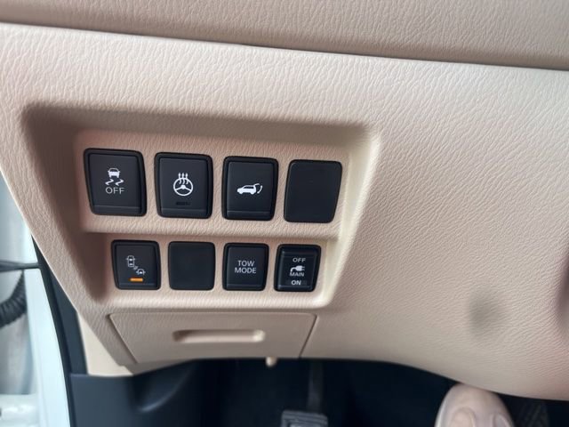 Certified 2020 Nissan Pathfinder Platinum image 13