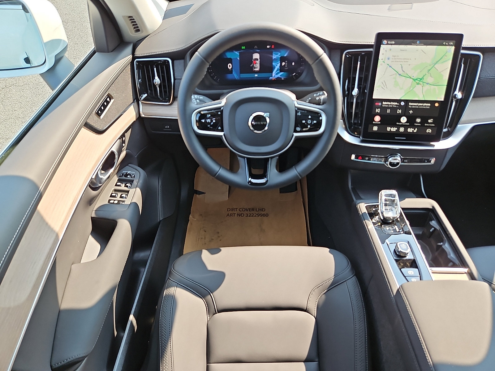 New 2026 Volvo XC90 B5 Core AWD/4WD image 9