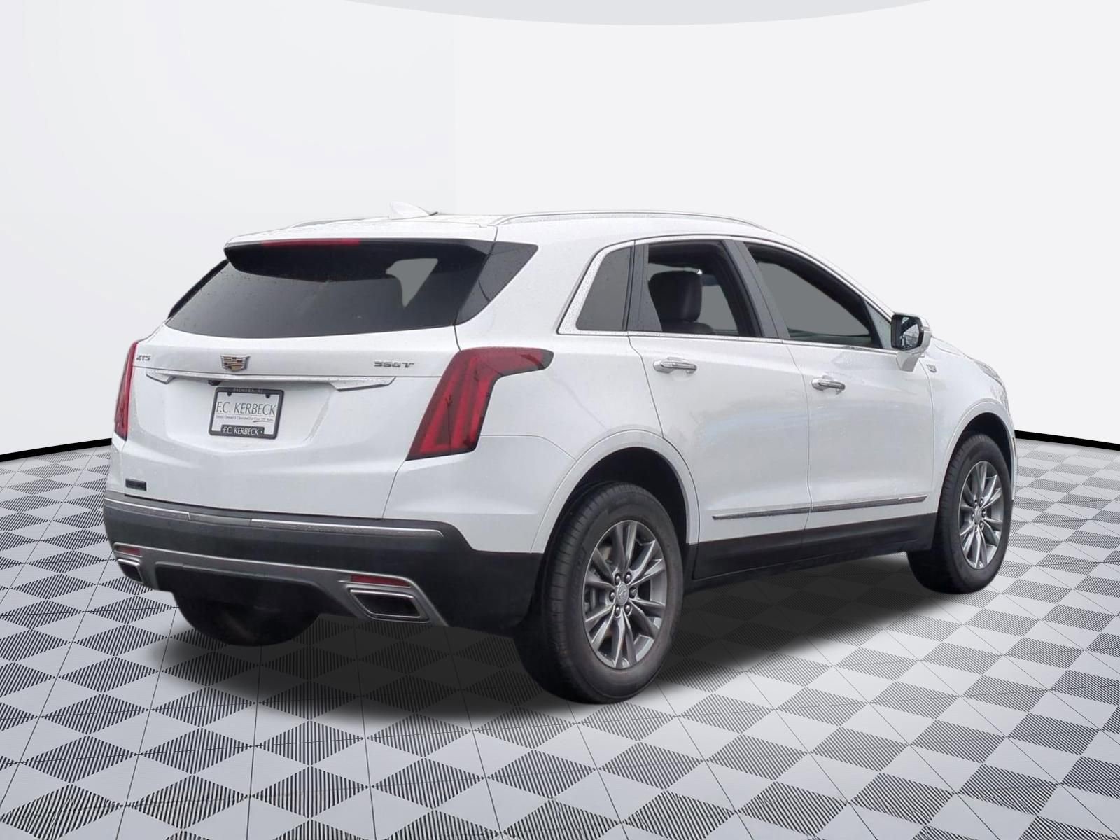 Certified 2022 Cadillac XT5 Premium Luxury image 7