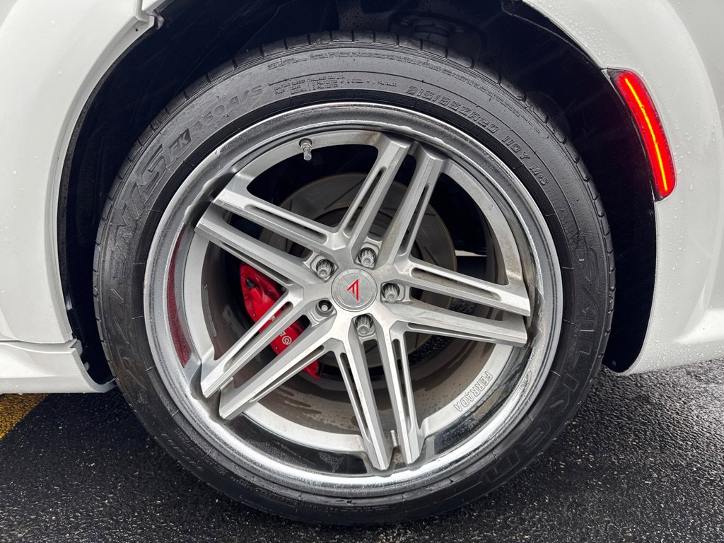 Used 2016 Dodge Charger R/T Scat Pack w/ Technology Group image 9