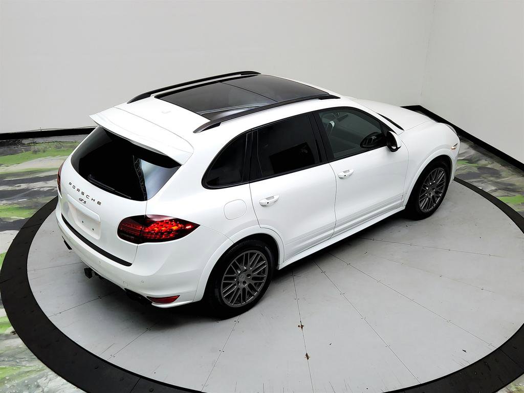 Used 2013 Porsche Cayenne GTS AWD/4WD image 34