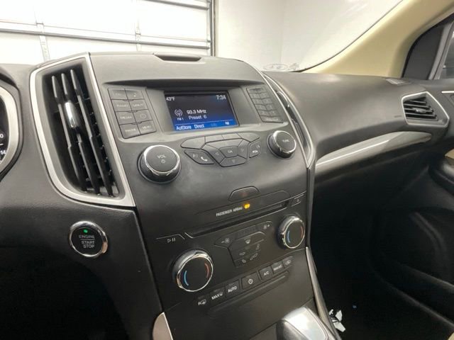 Used 2018 Ford Edge SEL image 10