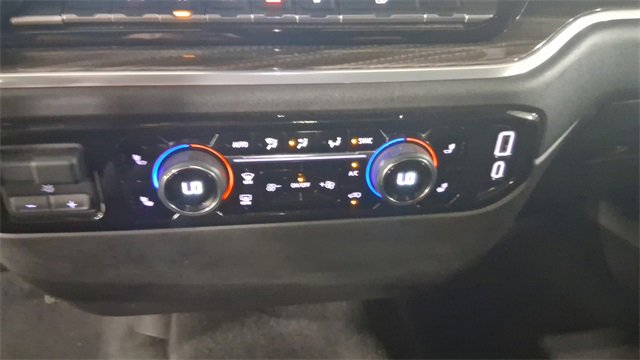 Used 2025 Chevrolet Silverado 1500 LT image 28