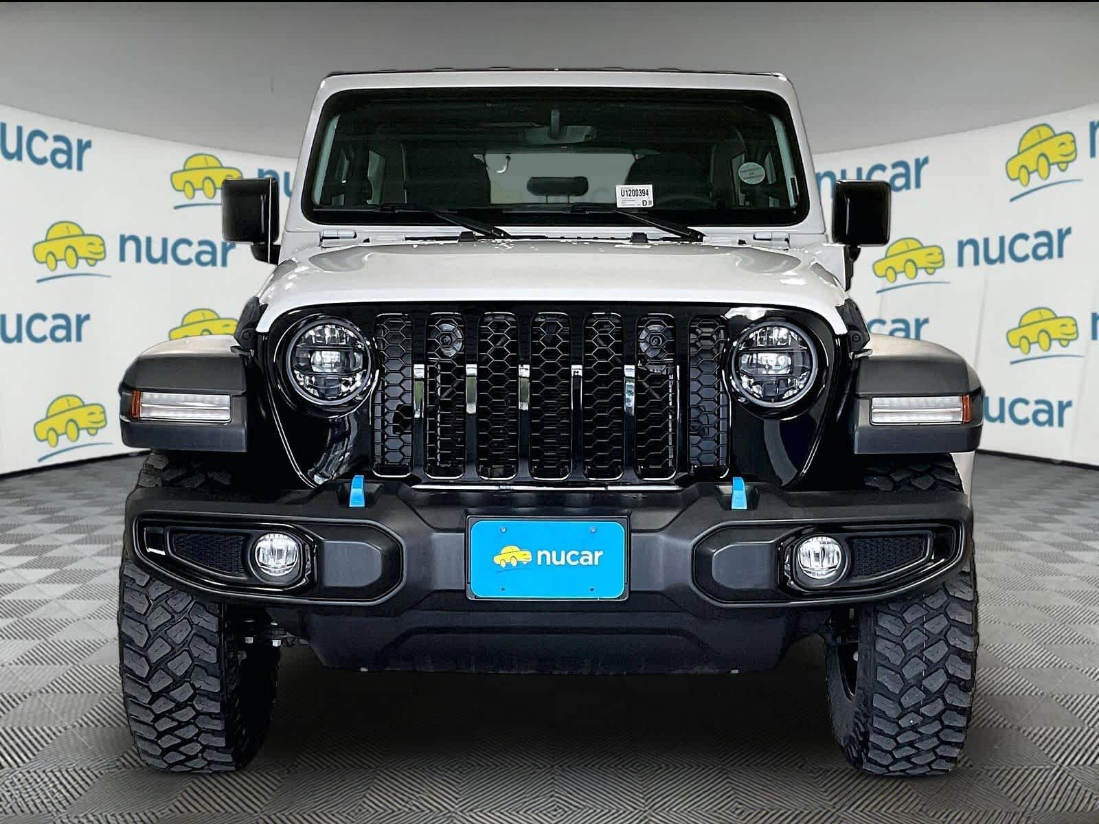 Used 2023 Jeep Wrangler Unlimited w/ Cold Weather Group AWD/4WD image 2