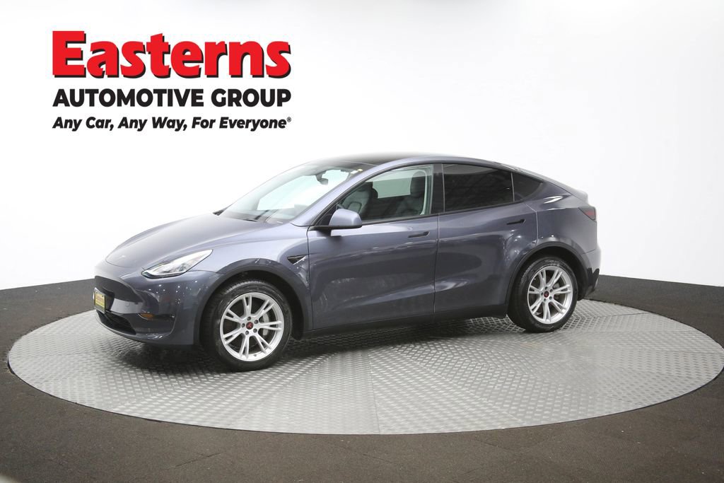 Used 2022 Tesla Model Y Long Range image 55