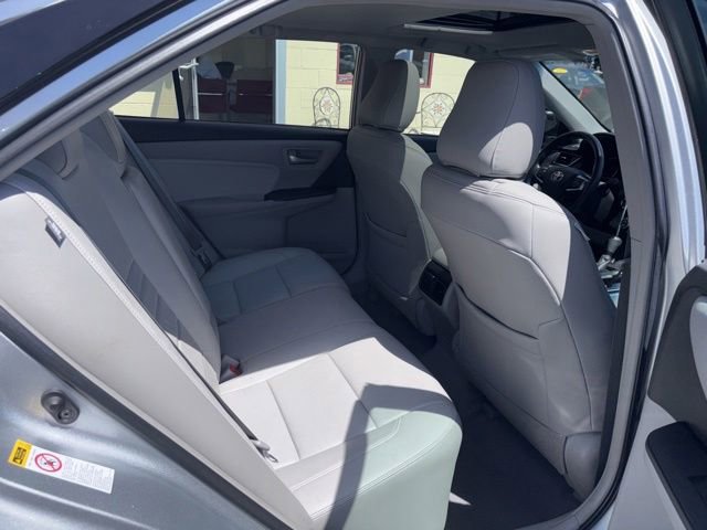 Used 2016 Toyota Camry XLE w/ Moonroof Package FWD image 20