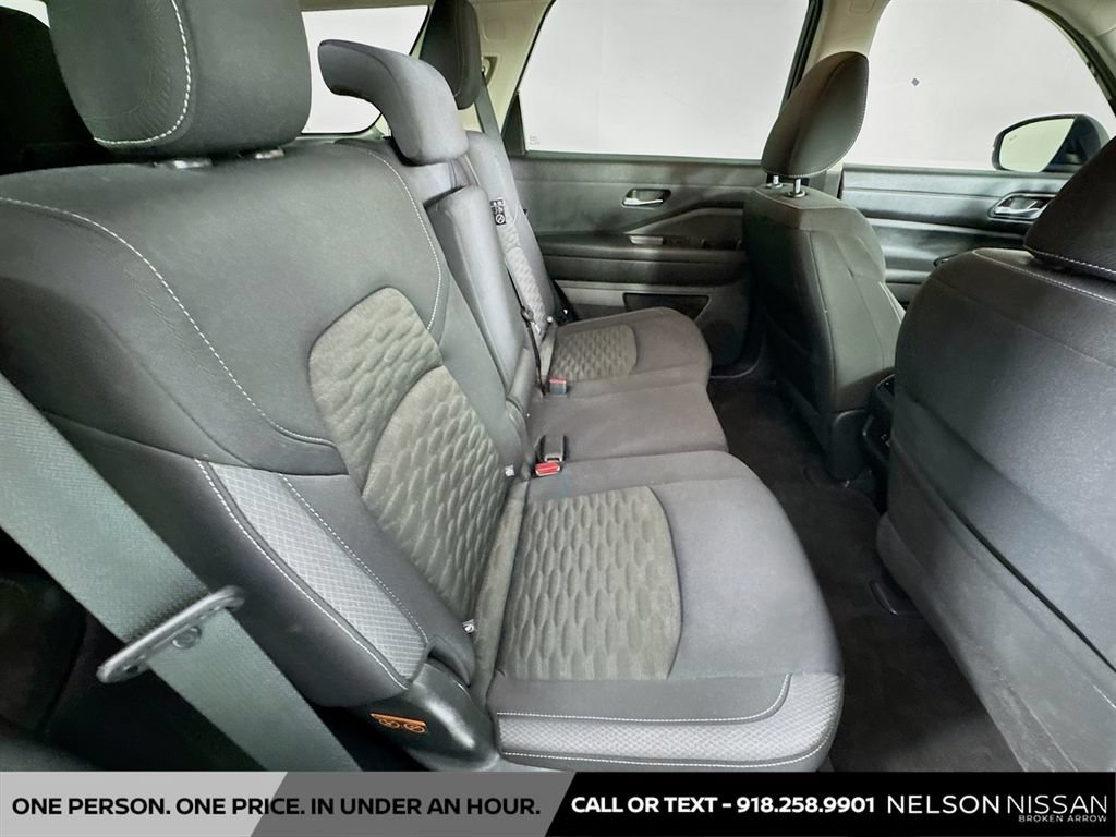 Certified 2022 Nissan Pathfinder S FWD image 25