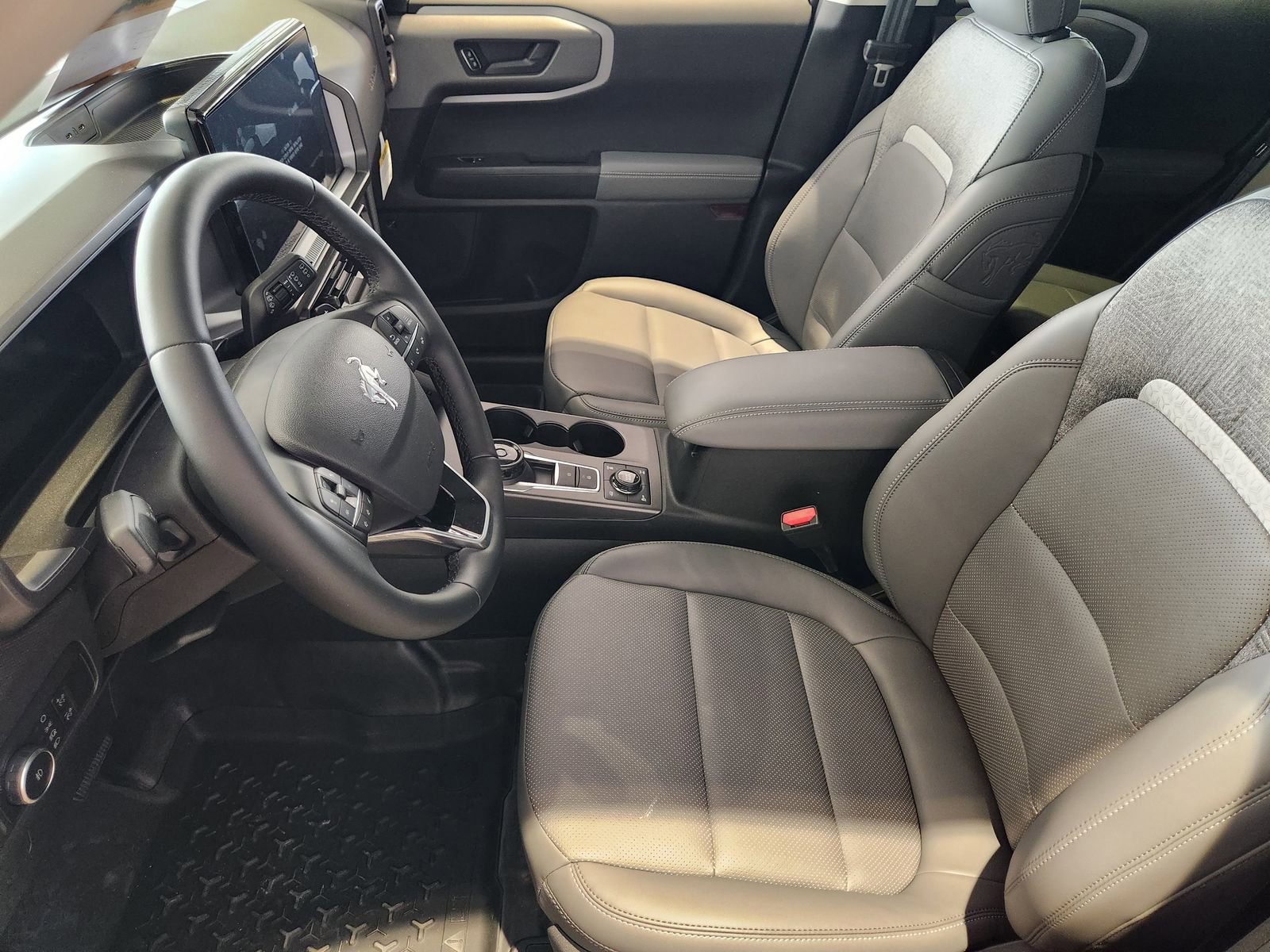 New 2025 Ford Bronco Sport Badlands w/ Badlands Tech Package image 11