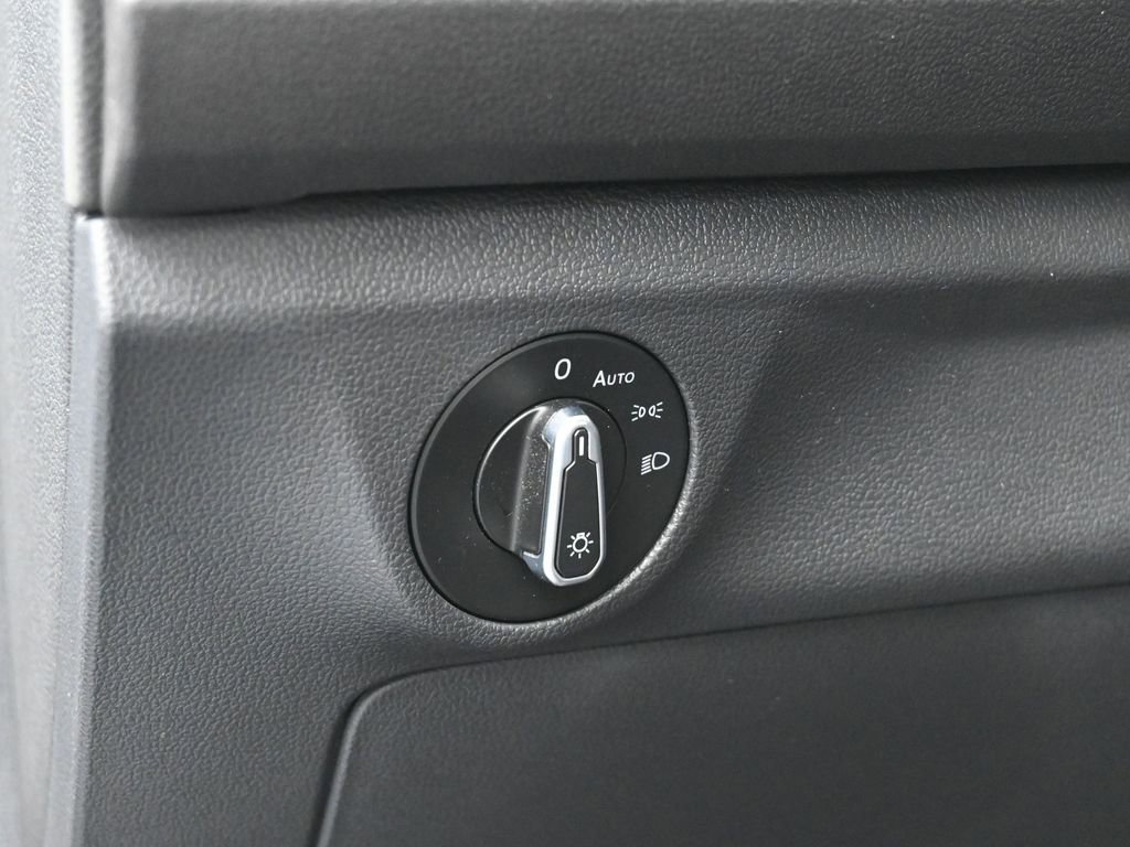 Used 2023 Volkswagen Jetta S image 14