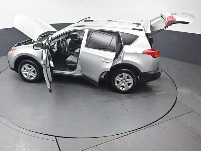 Used 2014 Toyota RAV4 LE AWD/4WD image 44
