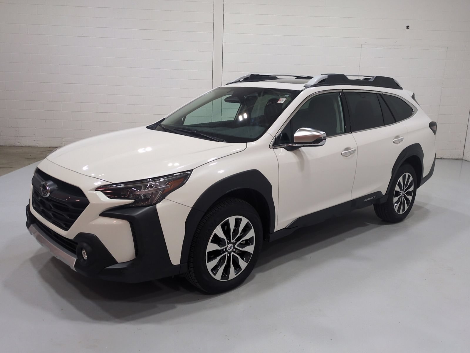 Certified 2024 Subaru Outback Touring XT AWD/4WD image 7