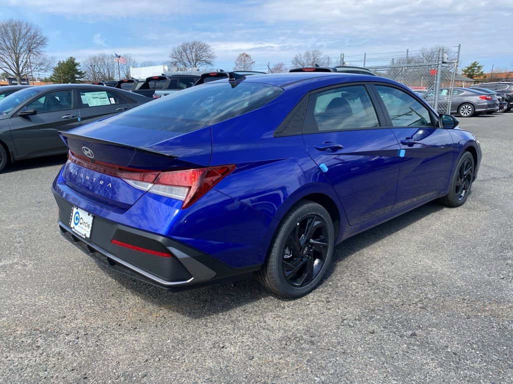New 2026 Hyundai Elantra Sport image 4