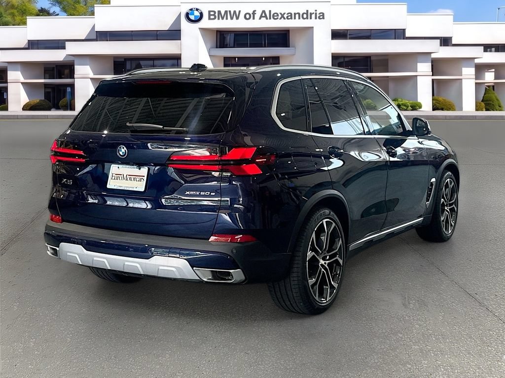 New 2026 BMW X5 xDrive50e w/ Executive Package AWD/4WD image 5
