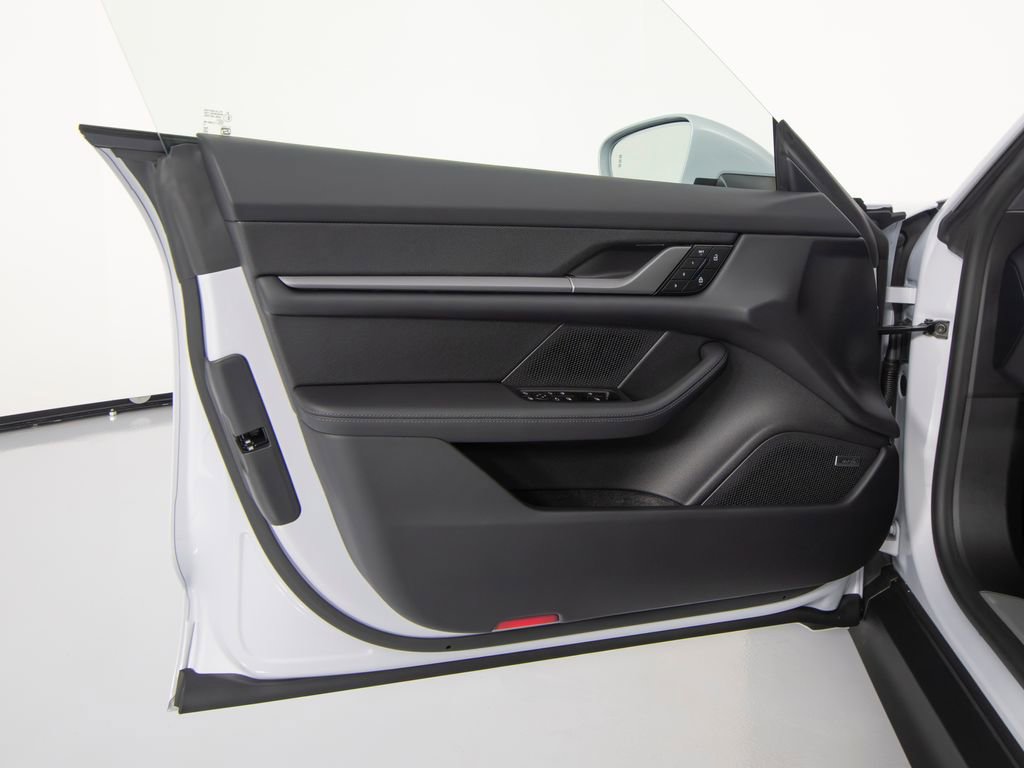 New 2026 Porsche Taycan AWD/4WD image 19