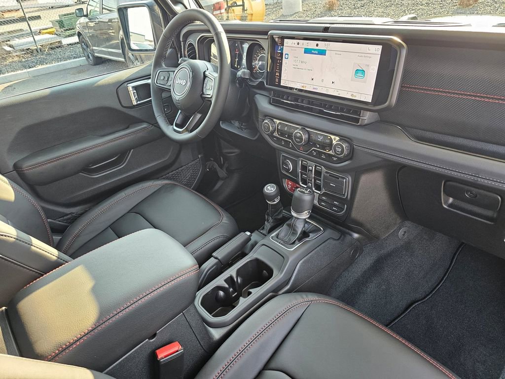 New 2025 Jeep Wrangler Unlimited Rubicon image 13