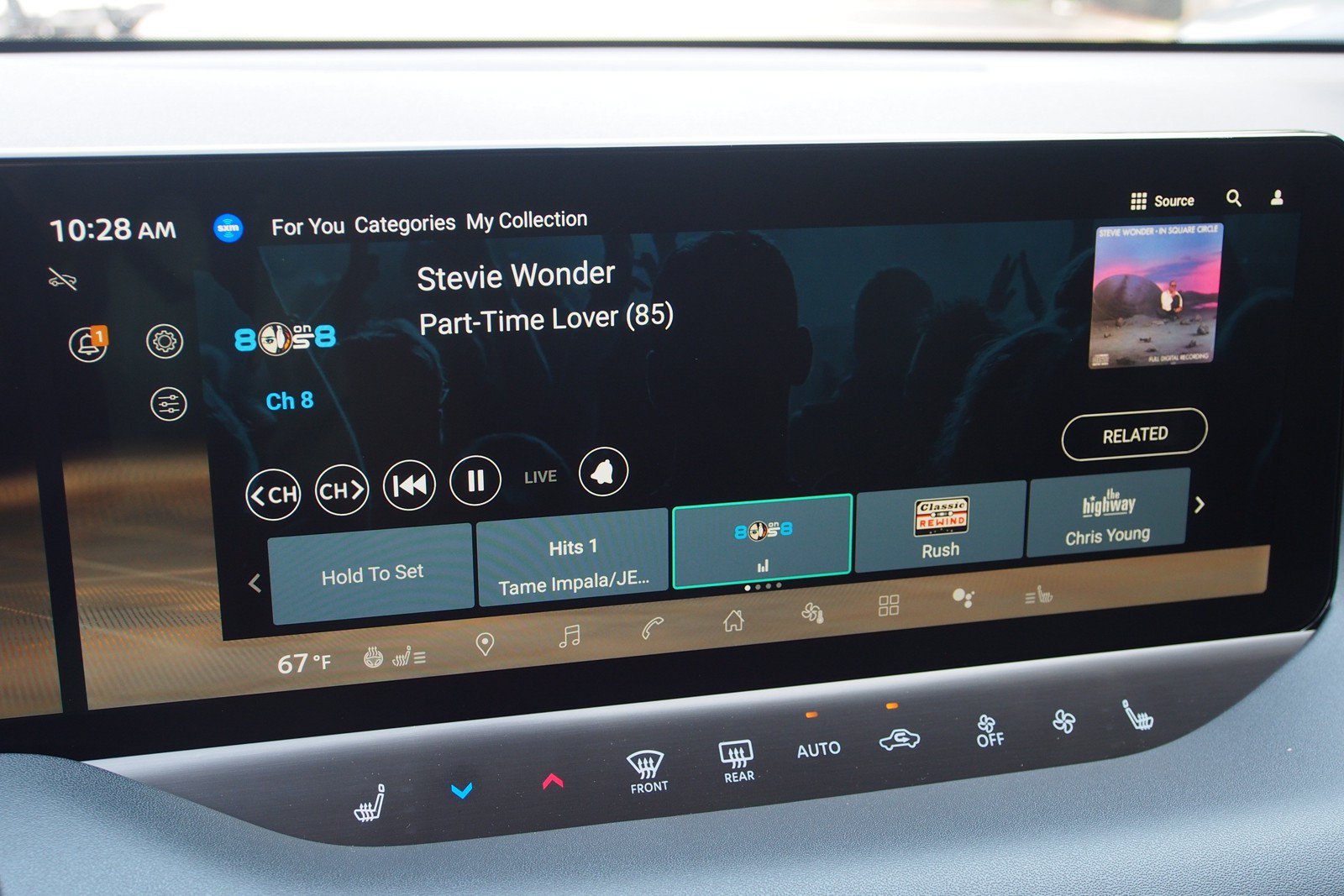 New 2026 Nissan Leaf Platinum+ FWD image 25
