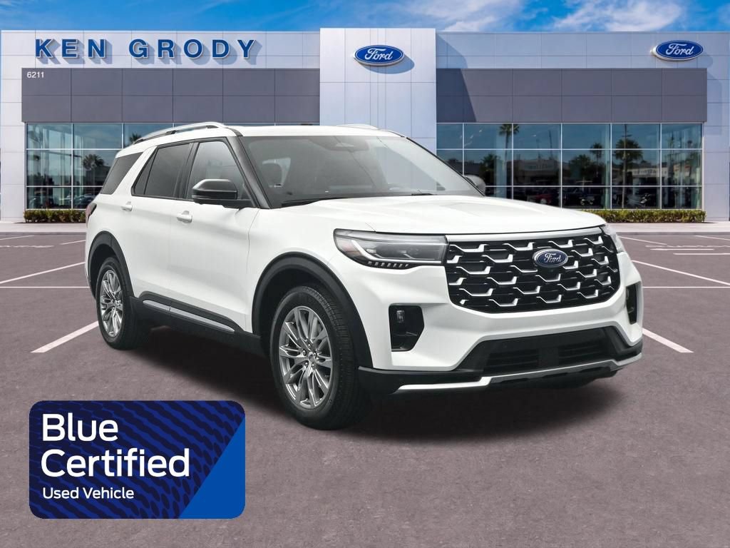 Certified 2025 Ford Explorer Platinum RWD image 1