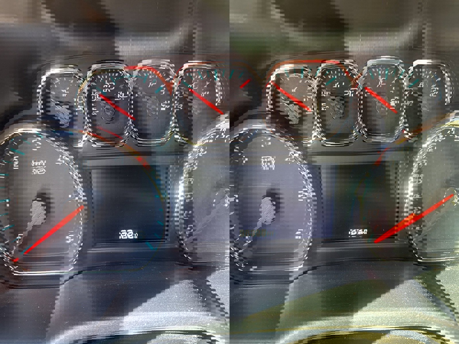 Used 2018 Chevrolet Silverado 1500 LT w/ All Star Edition image 11