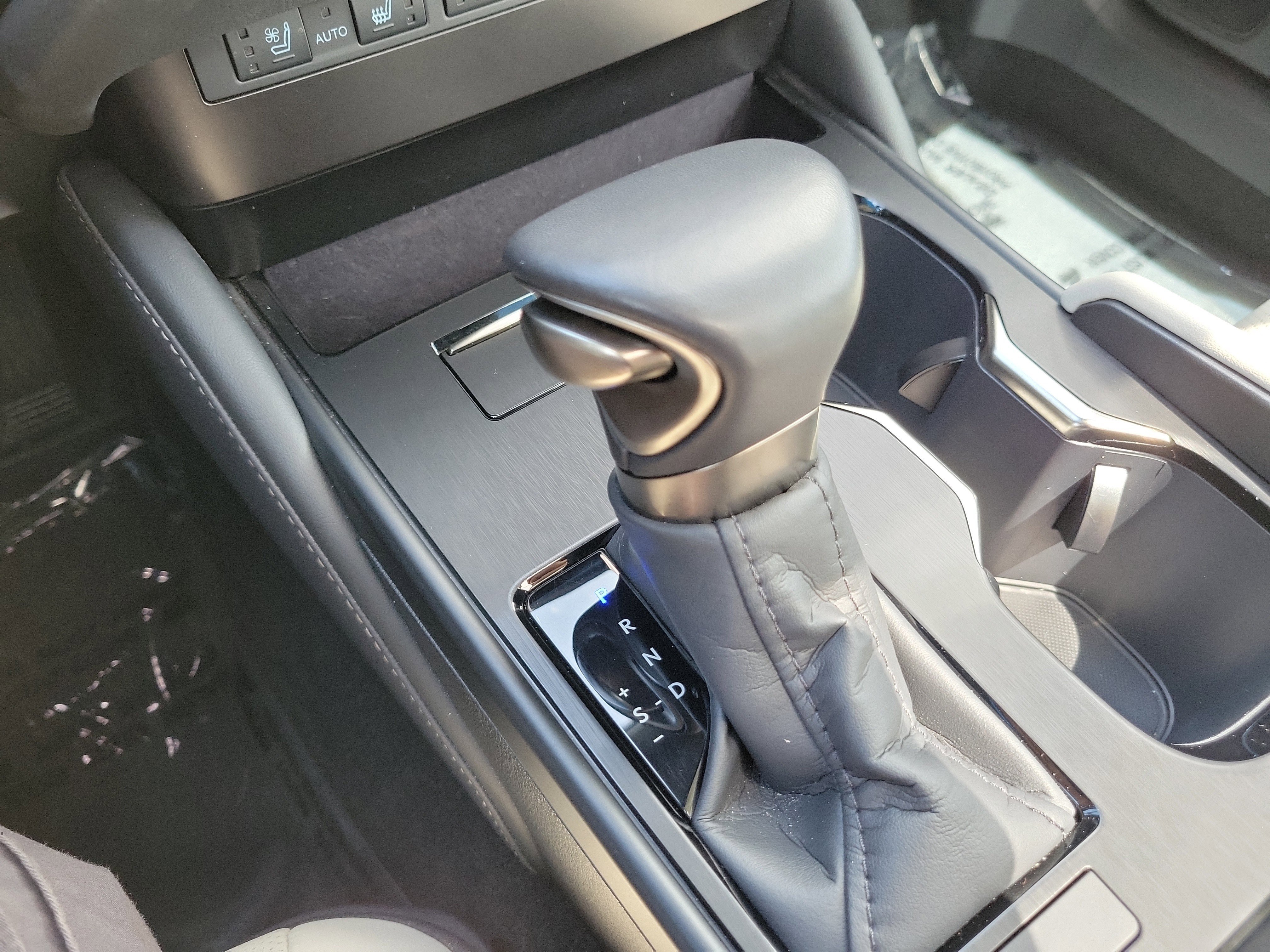 Used 2025 Lexus ES 350 w/ Premium Package FWD image 30