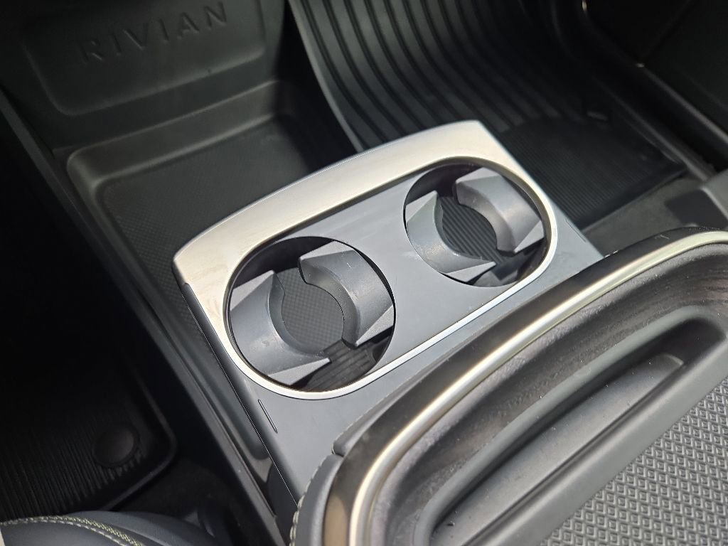 Used 2022 Rivian R1S Launch Edition AWD/4WD image 39
