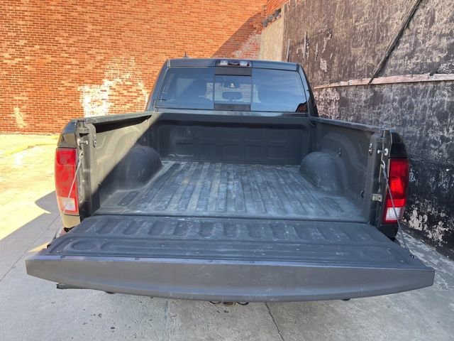 Used 2018 RAM 1500 SLT image 33