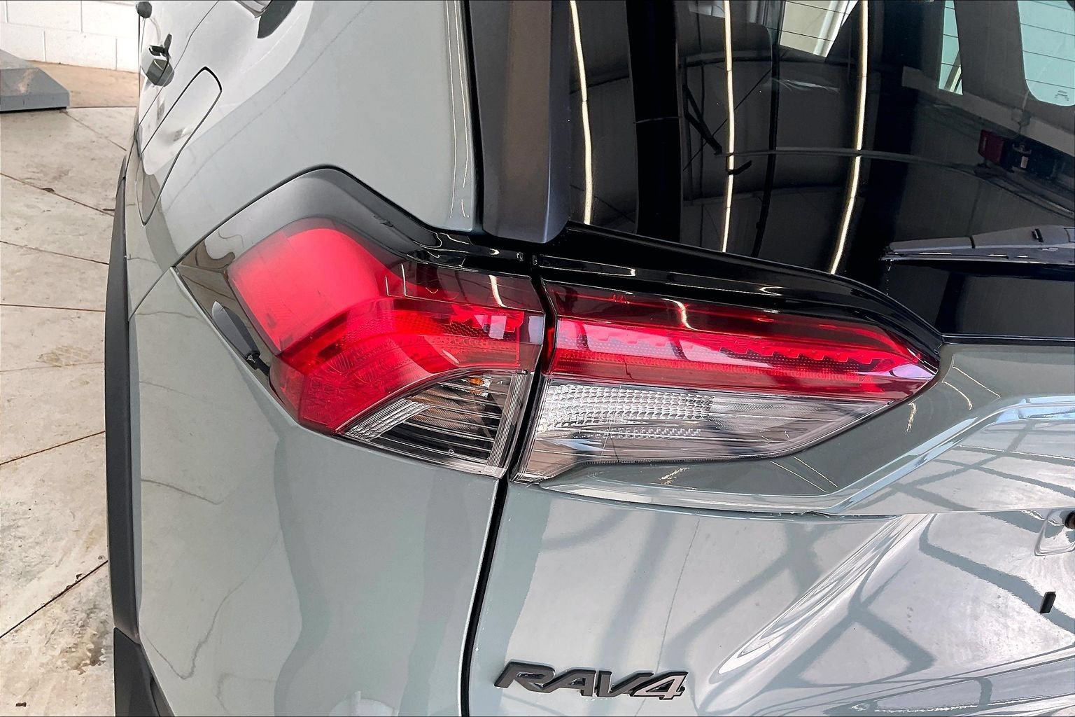 Used 2019 Toyota RAV4 Adventure w/ All Weather Liner Package AWD/4WD image 33