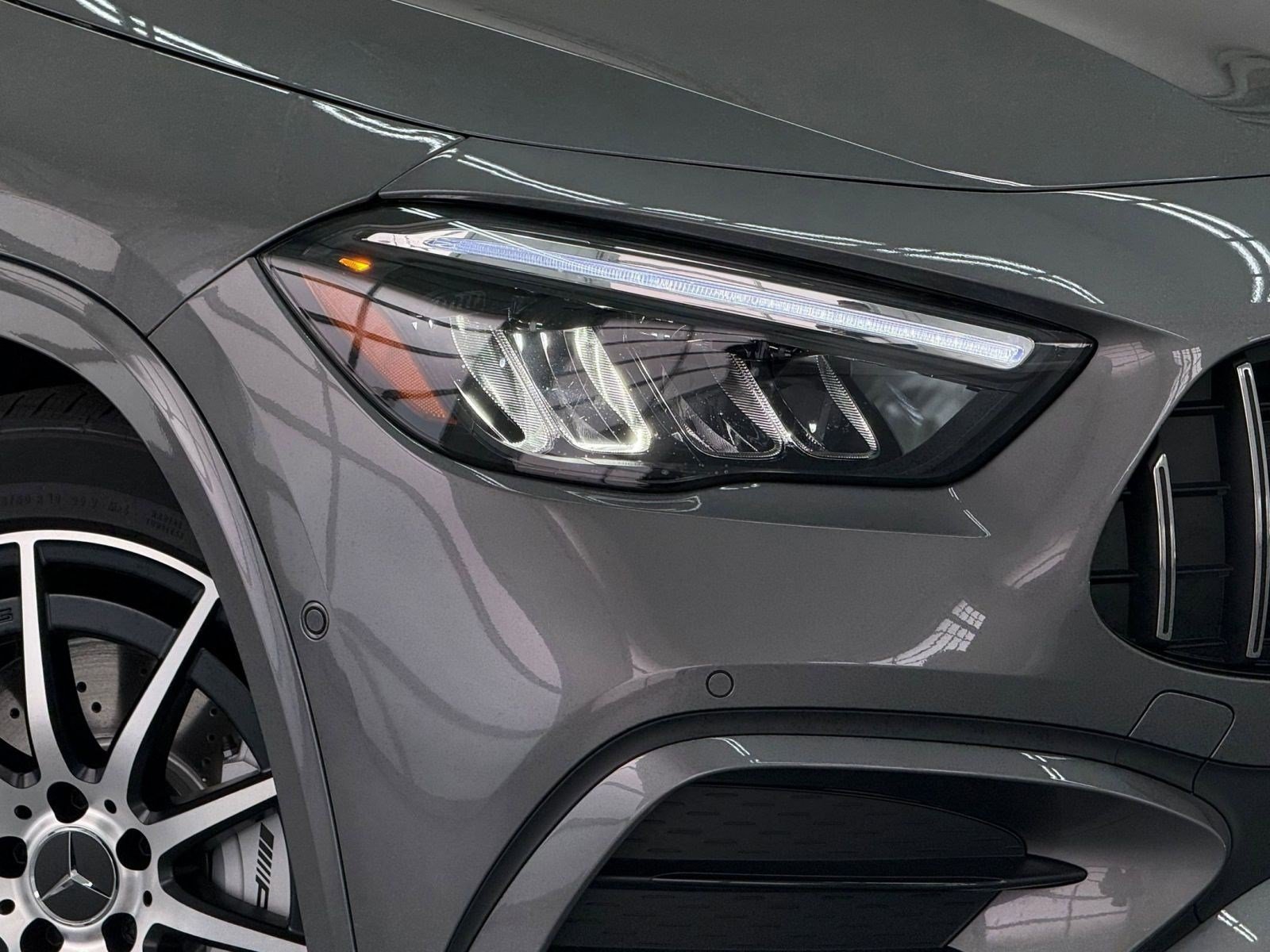 New 2026 Mercedes-Benz GLA 35 AMG 4MATIC image 10