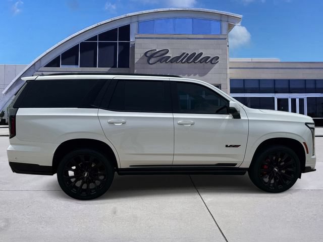 Used 2025 Cadillac Escalade V AWD/4WD image 4