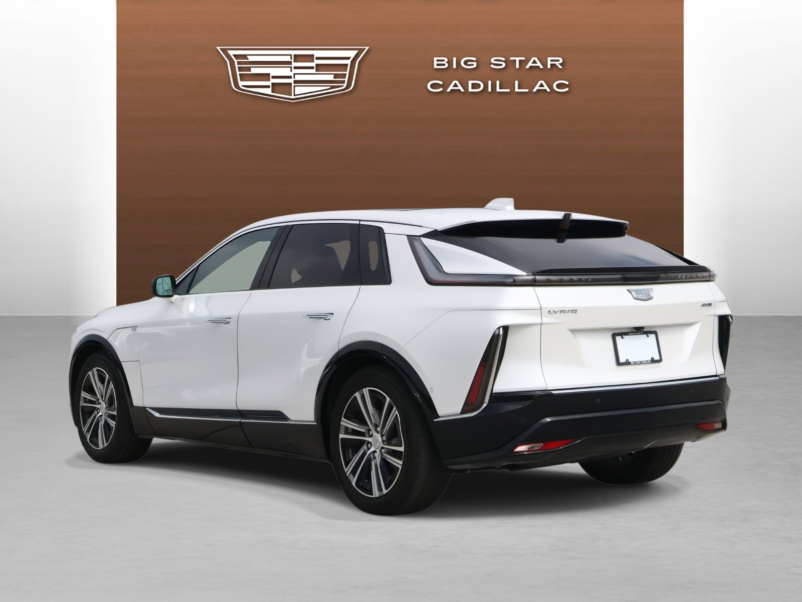 Certified 2024 Cadillac Lyriq Luxury image 3