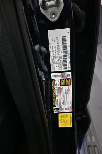 Used 2025 Toyota Sequoia SR5 w/ TRD Off-Road Package AWD/4WD image 7