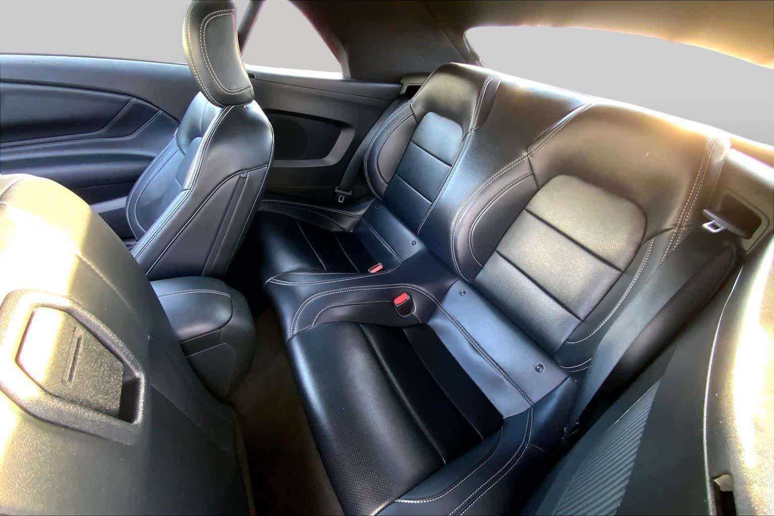 Used 2025 Ford Mustang Premium RWD image 17