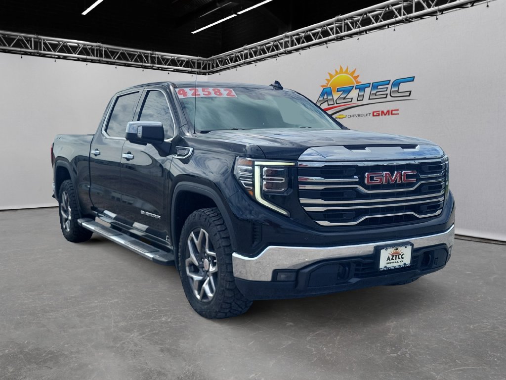 Used 2023 GMC Sierra 1500 SLT AWD/4WD image 3