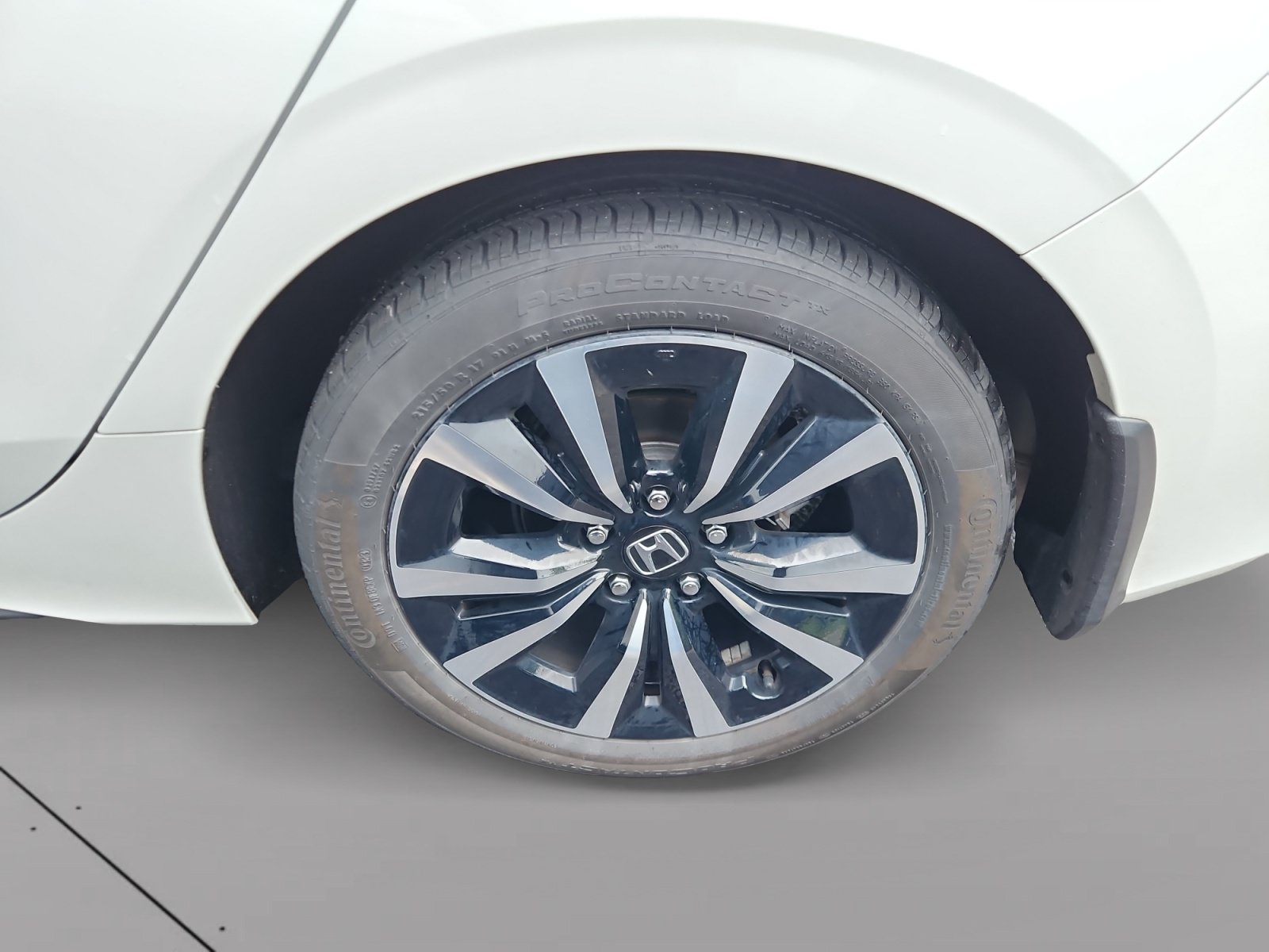 Used 2023 Honda Civic EX-L image 14