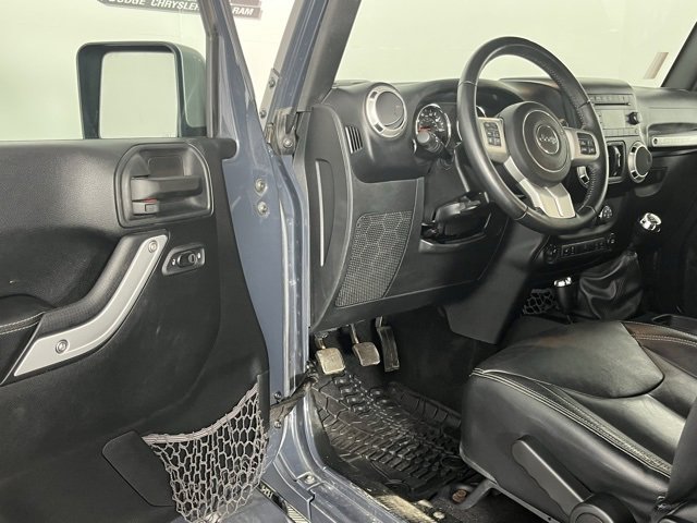 Used 2017 Jeep Wrangler Unlimited Sahara w/ Quick Order Package 23E Chief image 20