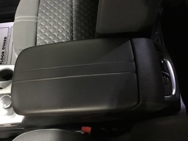 Used 2020 Chevrolet Blazer LT FWD image 34