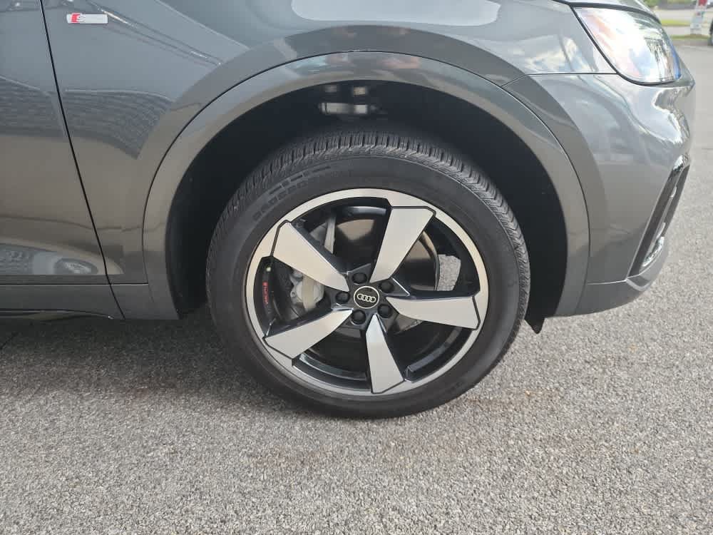 Certified 2023 Audi Q5 2.0T Premium Plus w/ Premium Plus Package AWD/4WD image 29
