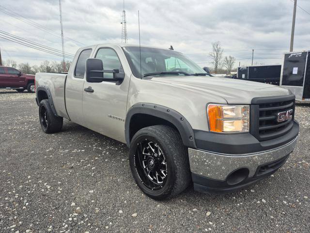 Used 2008 GMC Sierra 1500 W/T w/ Work Truck Preferred Package image 2
