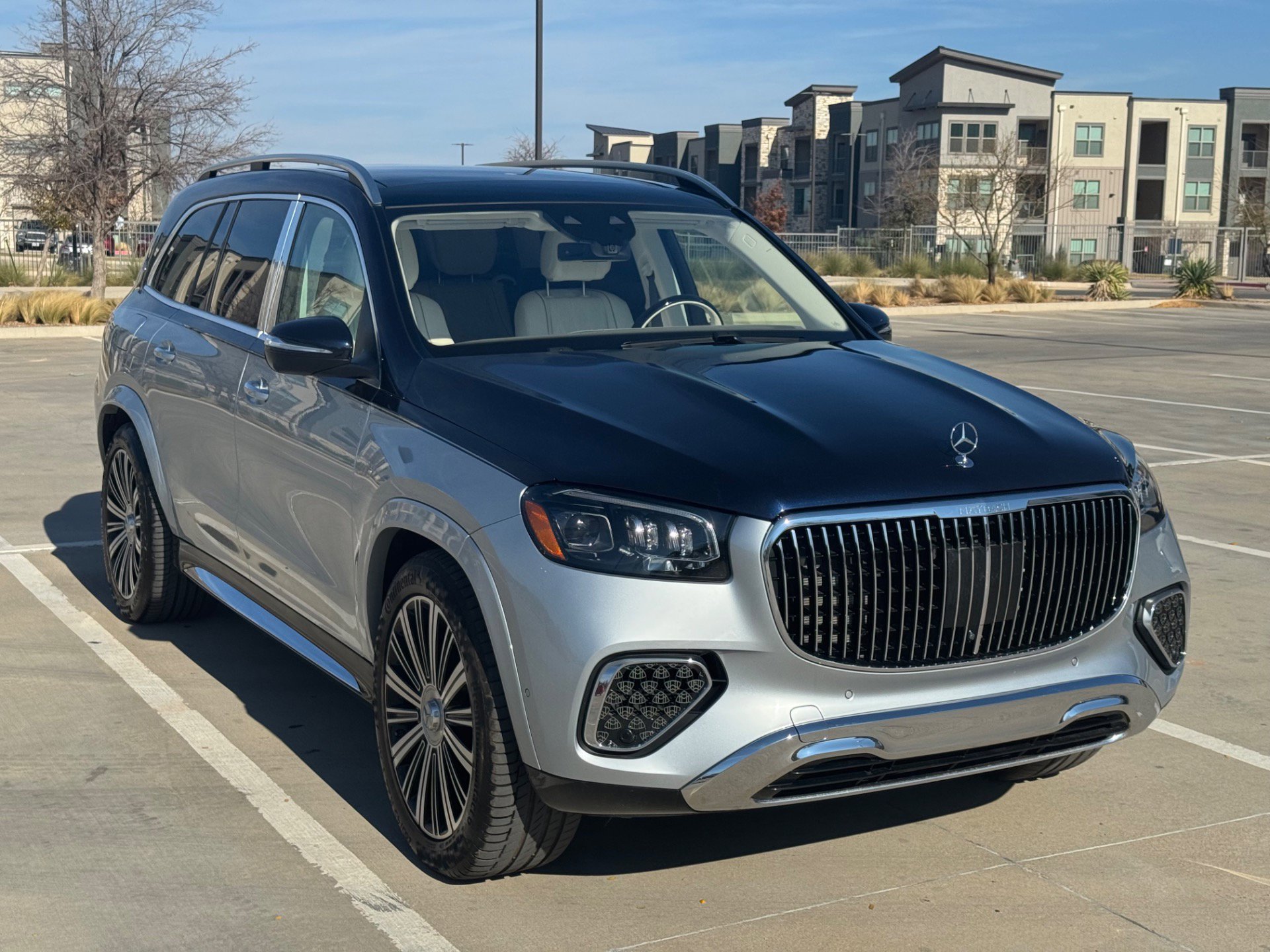 Used 2024 Mercedes-Benz Maybach GLS 600 4MATIC video 2