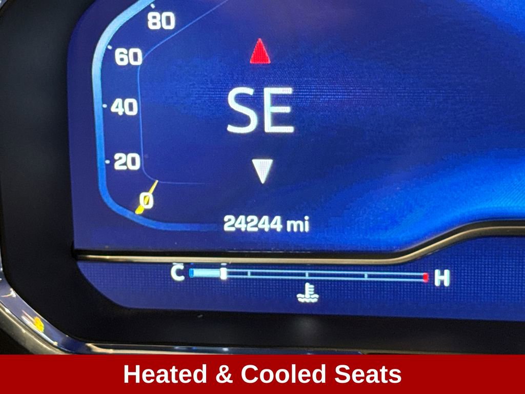 Used 2023 Chevrolet Silverado 1500 High Country w/ High Country Premium Package AWD/4WD image 10