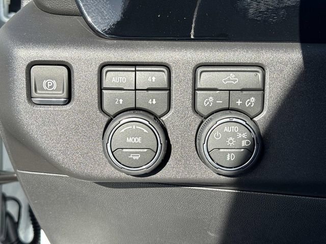 New 2026 Chevrolet Silverado 1500 LT Trail Boss w/ Convenience Package II image 14