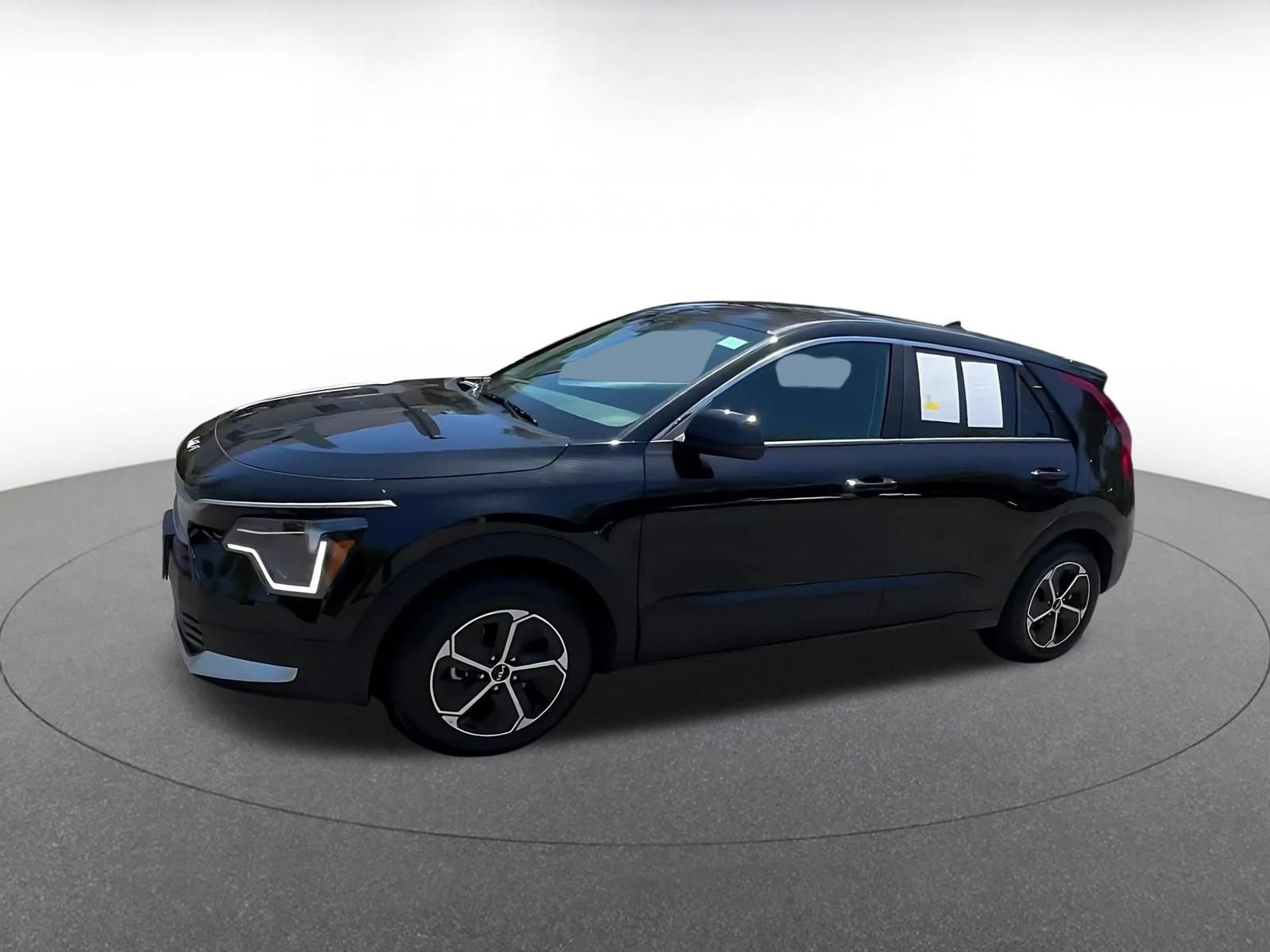 Used 2026 Kia Niro LX FWD image 8