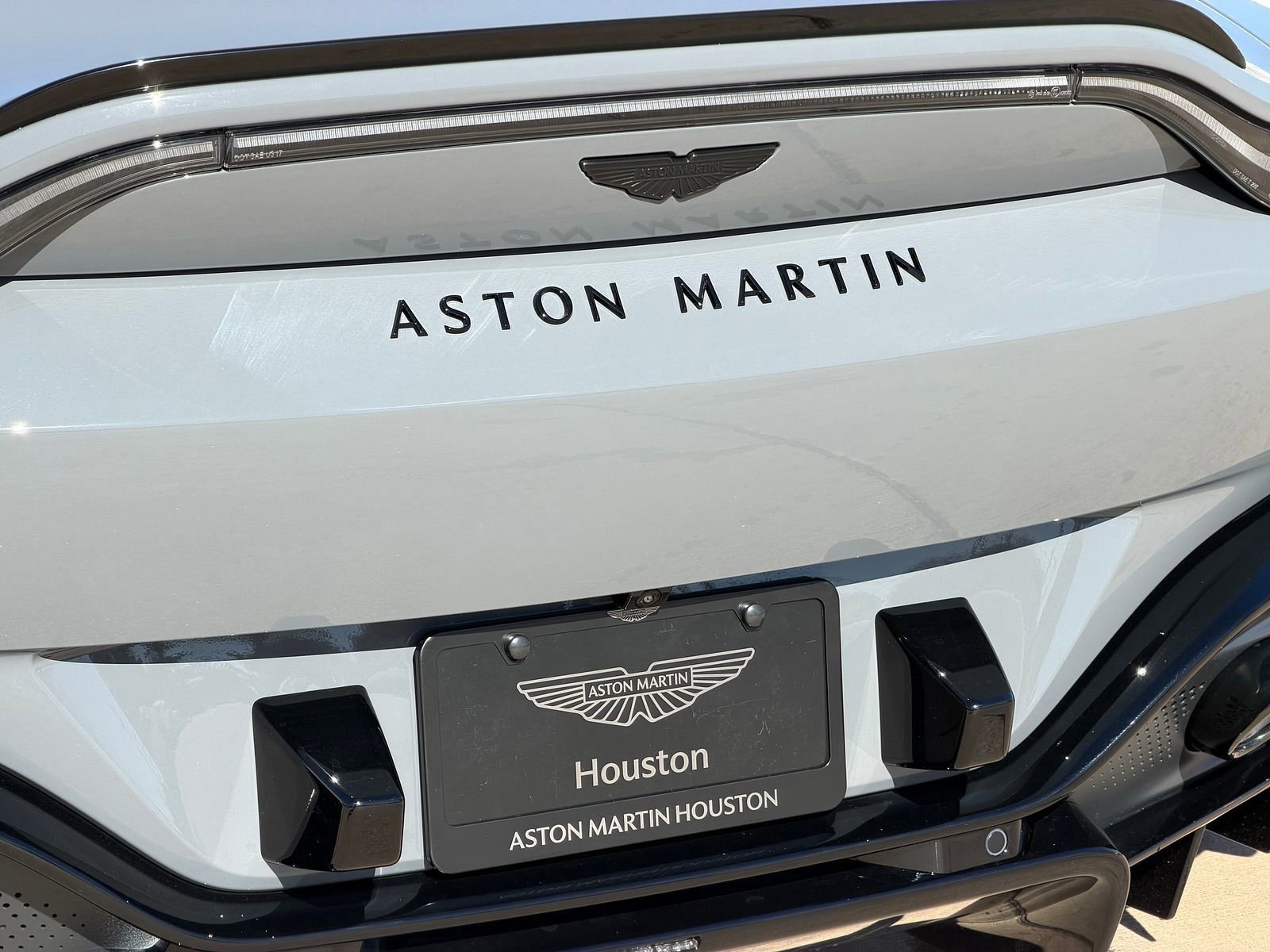 New 2026 Aston Martin V8 Vantage S image 13