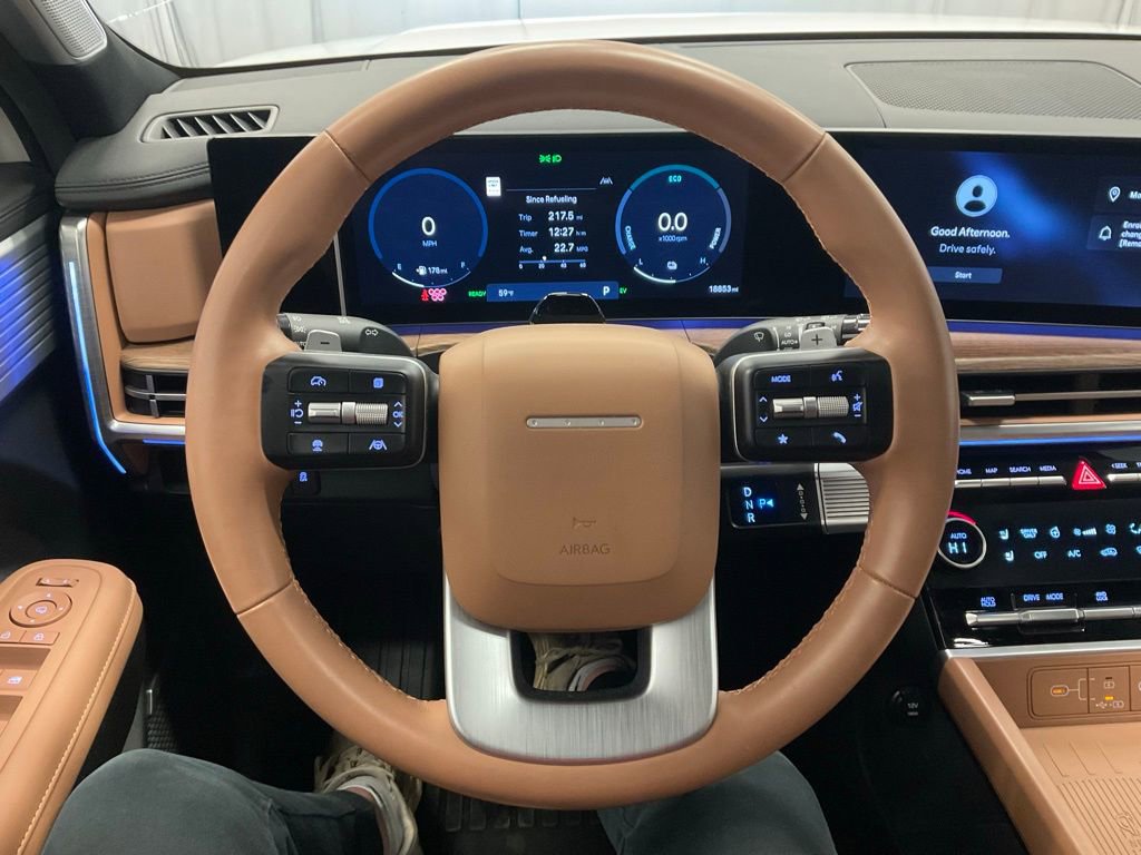 Used 2024 Hyundai Santa Fe Limited image 12