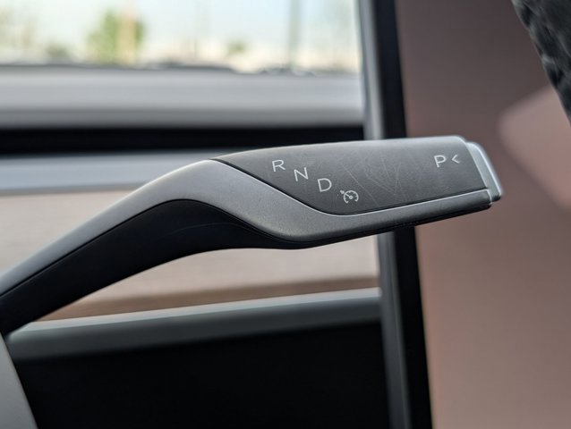 Used 2023 Tesla Model Y Long Range image 12