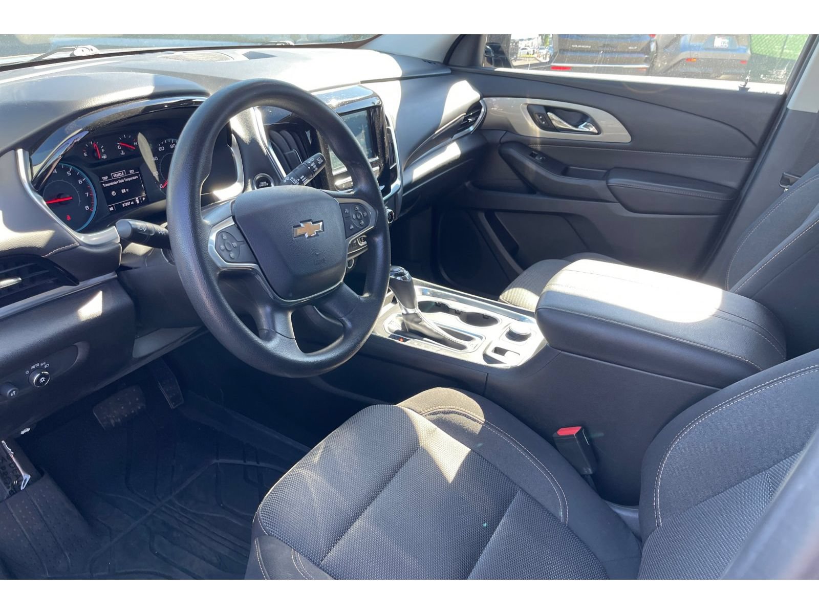 Used 2019 Chevrolet Traverse LS w/ LPO, Blackout Package FWD image 10