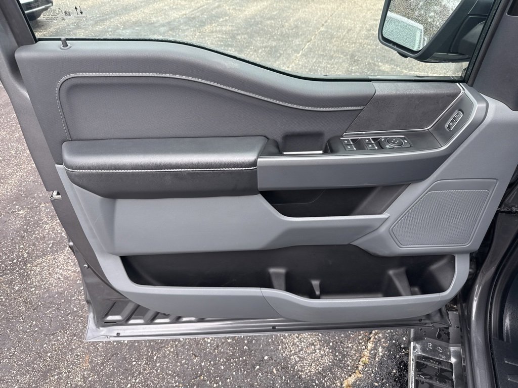 Used 2024 Ford F150 XLT w/ Equipment Group 302A MID image 32