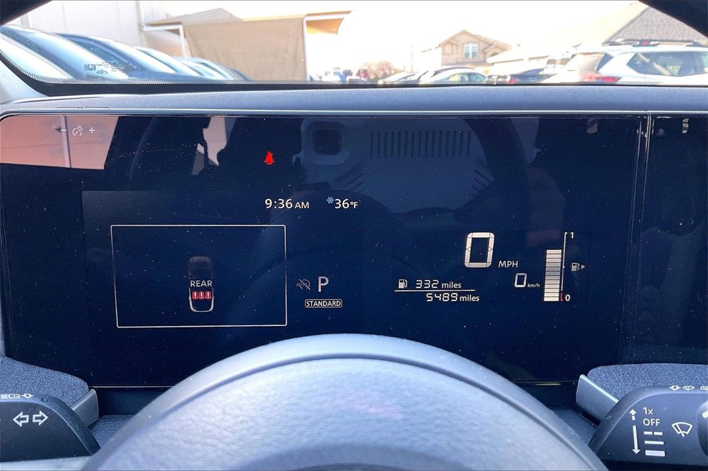 Used 2025 Nissan Kicks SV image 18