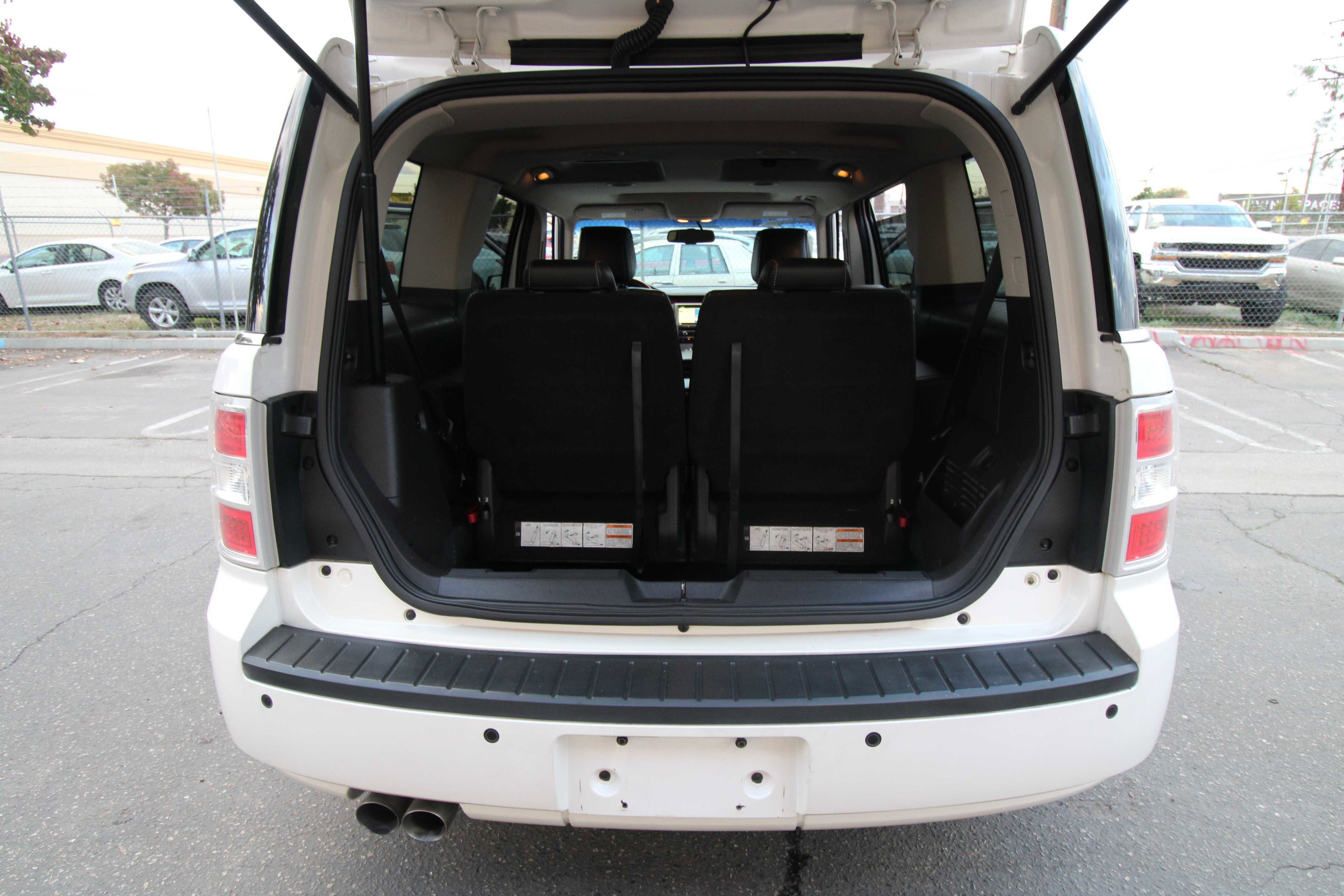 Used 2010 Ford Flex Limited image 30