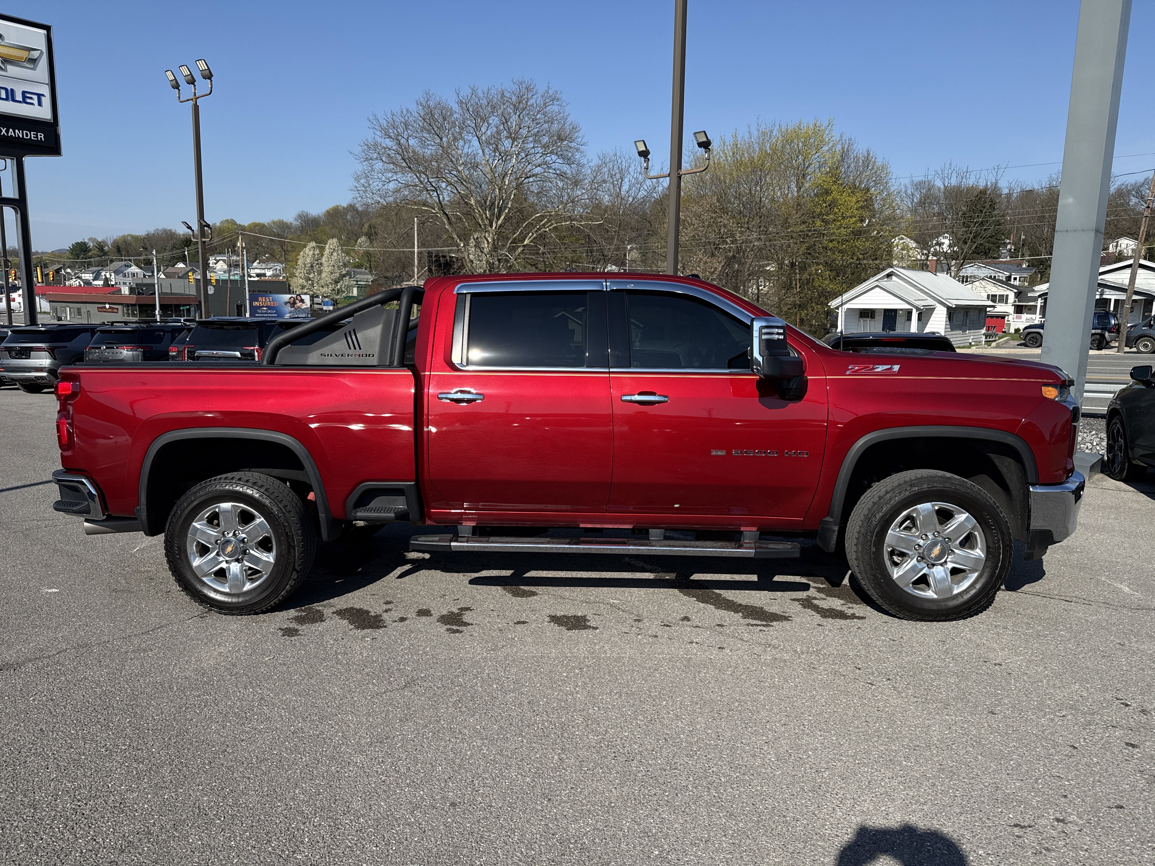 Used 2022 Chevrolet Silverado 2500 LTZ w/ LTZ Premium Package image 2