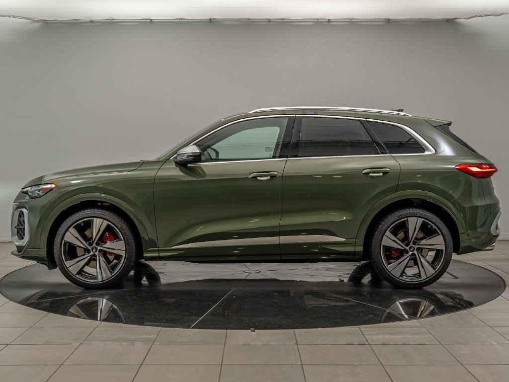 New 2026 Audi SQ5 Prestige AWD/4WD image 8